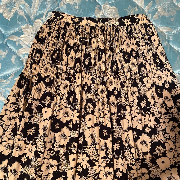 Vintage floral midi skirt - Picture 8 of 8
